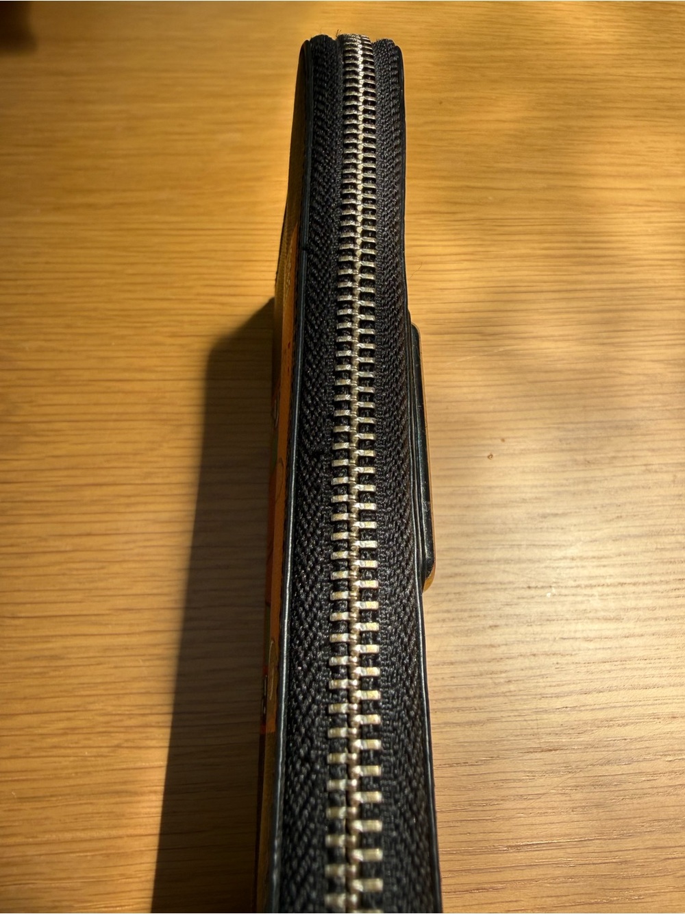 Rare find! Marc Jacobs Black 'Unite Our Future' Zip Continental Wallet - Picture 5 of 15
